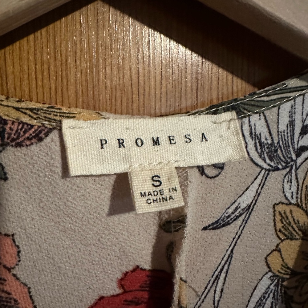 Promesa Floral Long Sleeve Wrap Dress - Picture 8 of 11